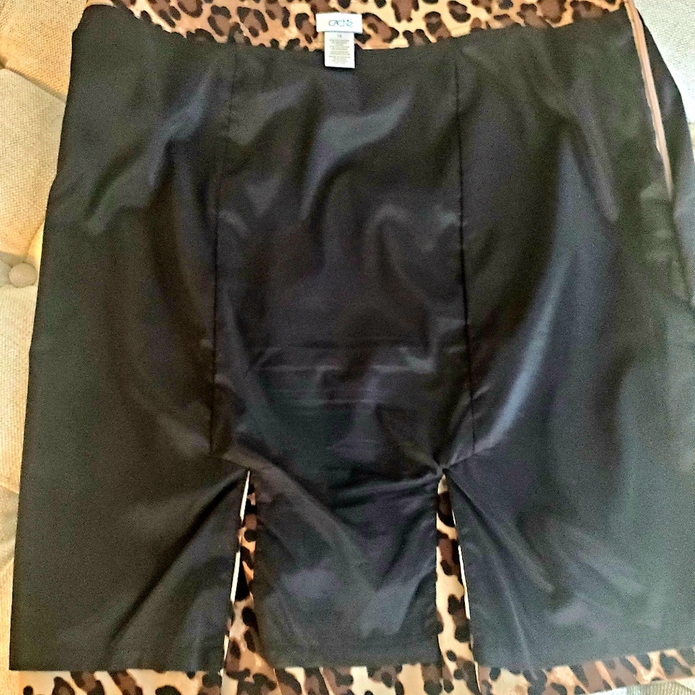 Cache Leopard Print Skirt - image 4